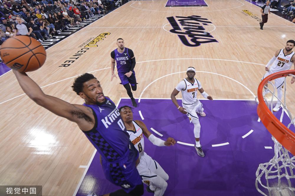 惠及国足整 惠及国足整